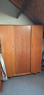 Retro Kledingkast - 140cm Breed 180 hoog, Huis en Inrichting, Kasten | Kledingkasten, Ophalen, Gebruikt, 100 tot 150 cm, 150 tot 200 cm