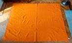 147 cm bij 198 cm oranje acryldeken, Ophalen of Verzenden, Zo goed als nieuw