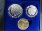 Gulden en Rijksdaalder 1980 t.g.v. kroning kon. Beatrix, Setje, Koningin Beatrix, Zilver, Ophalen of Verzenden