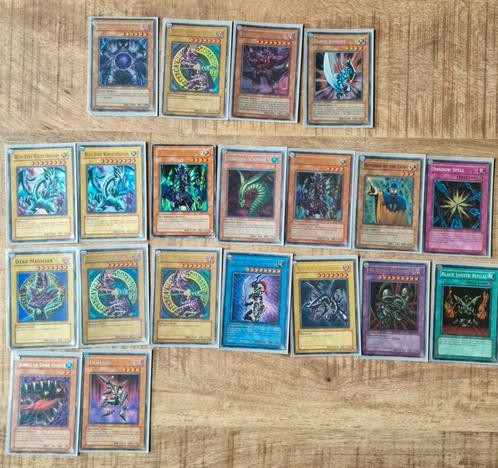 Yu-Gi-Oh! Kaarten Collectie - 402 Kaarten, Hobby en Vrije tijd, Verzamelkaartspellen | Yu-gi-Oh!, Gebruikt, Meerdere kaarten, Foil