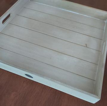 Groot Houten Dienblad; 48 x 48 x 5 cm; nauwelijks gebruikt beschikbaar voor biedingen