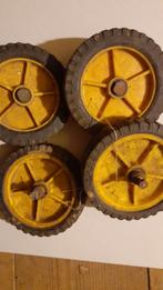 Set van 4  van9 15 cm hooggebruikte wieltjes, Ophalen of Verzenden, Gebruikt, Handmatig