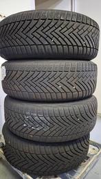4 winterbanden te koop 215/60 16 inch, Auto-onderdelen, Banden en Velgen, Ophalen, 215 mm, 16 inch, Winterbanden