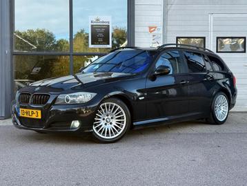 BMW 3-serie Touring 318i Business Line| PANO| NAP| beschikbaar voor biedingen