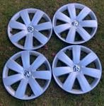 4 VW wieldoppen 16 inch, Auto diversen, Wieldoppen, Ophalen, Zo goed als nieuw