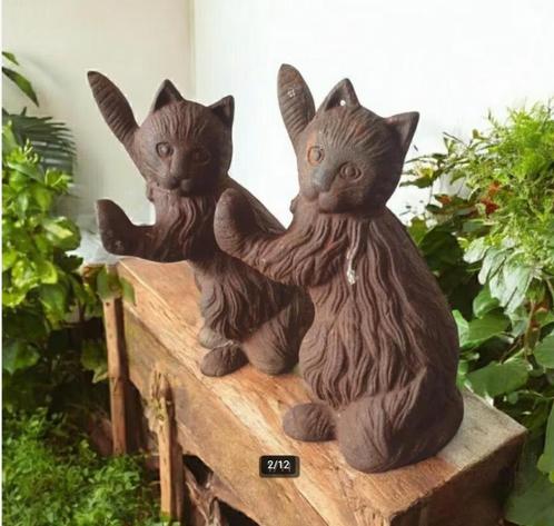 Zware roestige gietijzeren katten deurstopper / boekensteun, Huis en Inrichting, Woonaccessoires | Wandplanken en Boekenplanken