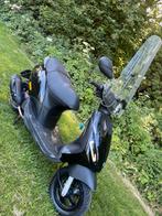 Piaggio Zip Injectie 2020, Fietsen en Brommers, Scooters | Piaggio, Ophalen, Zo goed als nieuw, Zip