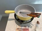 Fonduepan/Caquelon met Le Creuset brander, Huis en Inrichting, Keuken | Potten en Pannen, Gietijzer, Ophalen of Verzenden, Zo goed als nieuw