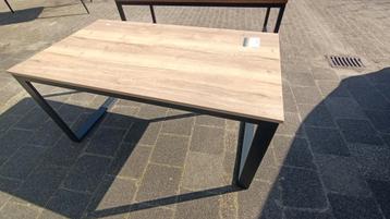 Showmodel eettafel Gigant+, 160 cm UITVERKOOP van €599,- beschikbaar voor biedingen