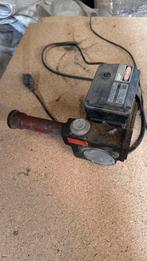 1x Diesel pomp.   220 v.     En 1x  pomp12/24 volte., Ophalen, Zo goed als nieuw, Minder dan 700 watt