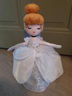 Cinderella limited edition 75 th anniversary soft toy doll, Ophalen of Verzenden, Nieuw, Overige typen