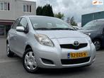 Toyota Yaris 1.0 VVTi Acces/Airco/Apk 04-2026, Voorwielaandrijving, Euro 5, Gebruikt, 750 kg