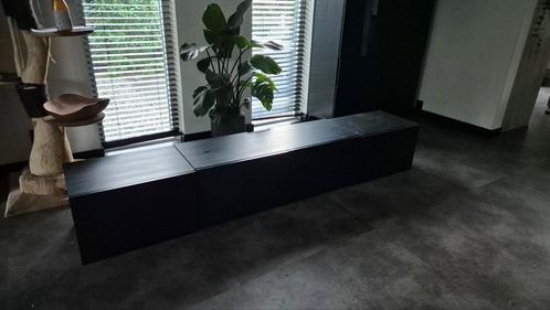 Mooi zwart Besta tv meubel van 240 cm, Huis en Inrichting, Kasten | Televisiemeubels, Zo goed als nieuw, Minder dan 100 cm, 200 cm of meer