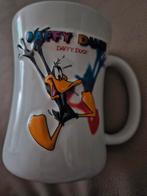 Mok Daffy Duck met reliëf, Ophalen of Verzenden, Donald Duck, Zo goed als nieuw, Servies