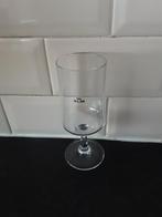 KLM glas op voet, Verzamelen, Glas en Borrelglaasjes, Ophalen of Verzenden, Zo goed als nieuw, Borrel- of Shotglas