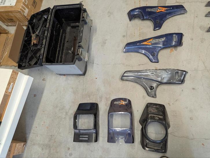 Veel frame delen Tomos los of in een koop, Fietsen en Brommers, Brommeronderdelen | Algemeen, Gebruikt, Overige typen, Ophalen of Verzenden