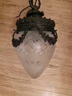 Grote bronzen kroonluchter met  kristallen geslepen bol, Huis en Inrichting, Lampen | Hanglampen, Gebruikt, Vintage, Ophalen of Verzenden