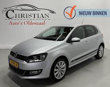 Volkswagen Polo 1.2 TSI Highline | AIRCO | TREKHAAK beschikbaar voor biedingen
