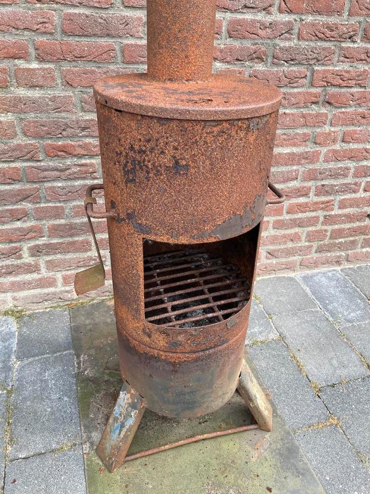 Gezellige tuinhaard met vloerplaat, rooster en losse pijp, Tuin en Terras, Tuinhaarden, Gebruikt, Ophalen