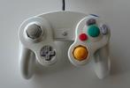 Nintendo GameCube Controller Pearl White, Spelcomputers en Games, Games | Nintendo GameCube, 1 speler, Zo goed als nieuw, Vanaf 3 jaar