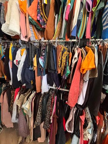 Partij nieuwe kinderkleding 100 stuks beschikbaar voor biedingen