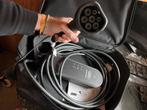 Audi E-tron 230V lader + houder, Ophalen of Verzenden, Zo goed als nieuw, Laadkabel