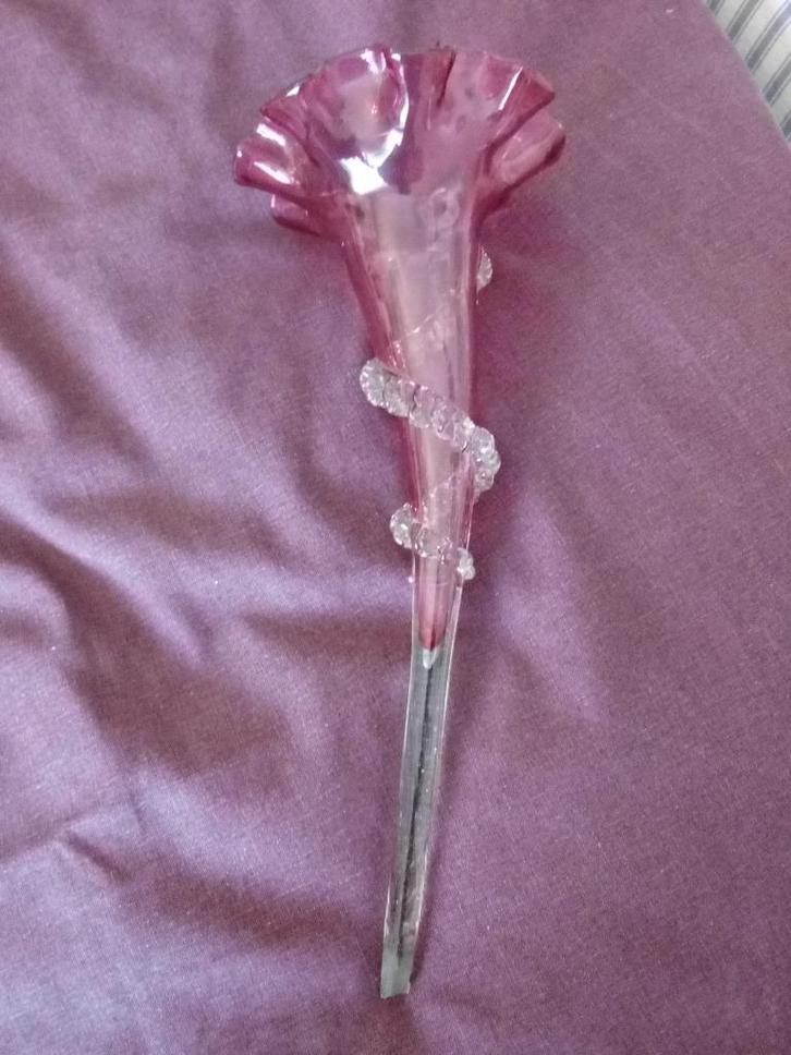 Cranberry flute voor een tafelstuk om het compleet te maken, Antiek en Kunst, Antiek | Glas en Kristal, Ophalen