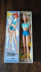 Midge pop met doos, standaard,boekje en outfit, Ophalen of Verzenden, Zo goed als nieuw, Pop