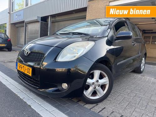 Toyota YARIS 1.3 VVTi Luna 5DRS CLIMA LMV NAP APK 9-2025, Auto's, Toyota, Bedrijf, Yaris, ABS, Airbags, Boordcomputer, Centrale vergrendeling