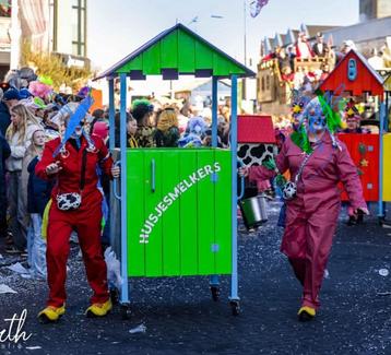 Huisjesmelker loopgroep wagentje carnaval beschikbaar voor biedingen