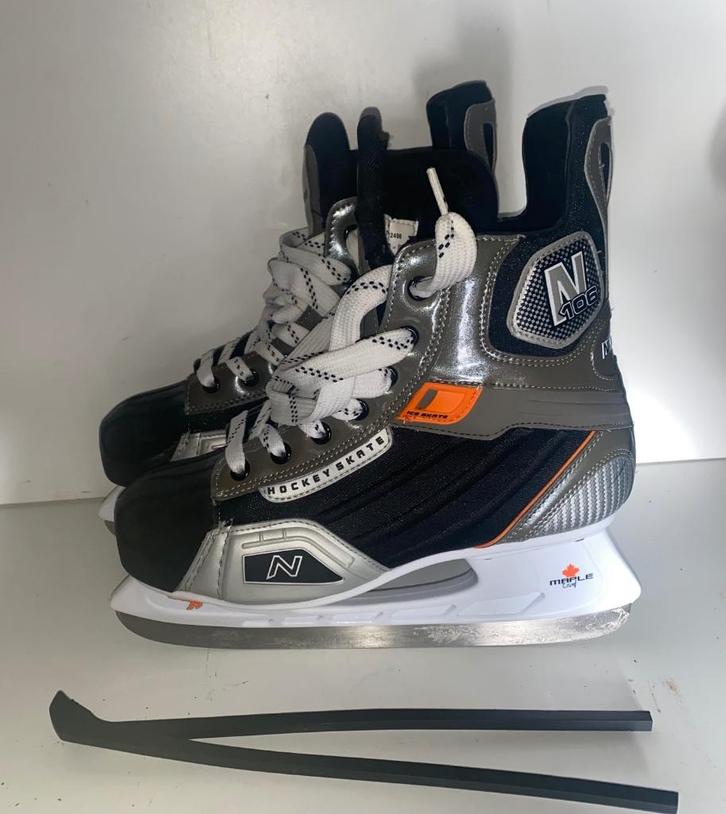 nijdam ijshockey schaatsen mt 44 in nieuwstaat, Sport en Fitness, Schaatsen, Zo goed als nieuw, IJshockeyschaatsen, Nijdam, Ophalen of Verzenden