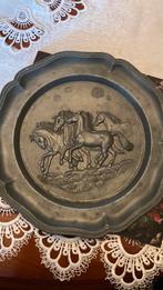 Tinnen bord paarden, Antiek en Kunst, Ophalen