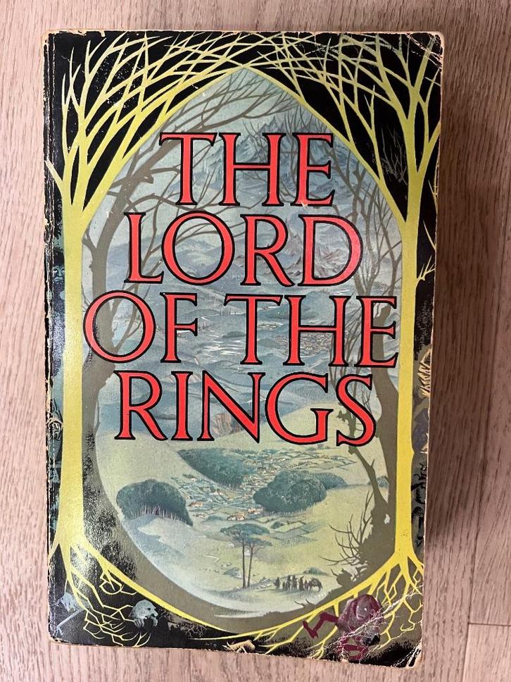 Tolkien - The Lord of the Rings, Boeken, Literatuur, Gelezen, Europa overig, Ophalen of Verzenden
