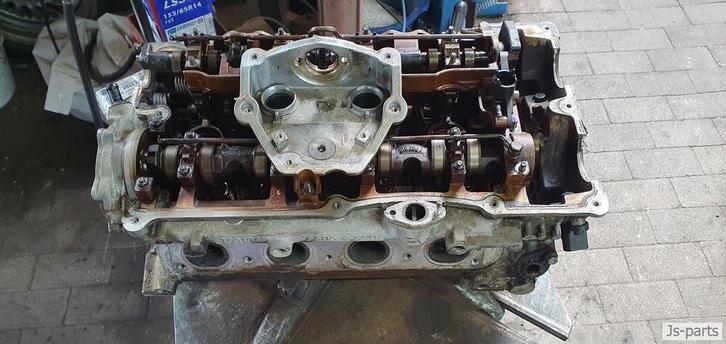 Cilinderkop compleet met vanos BMW E46 N42B20A, Auto-onderdelen, Motor en Toebehoren, BMW, Gebruikt, 3 maanden garantie, Ophalen of Verzenden