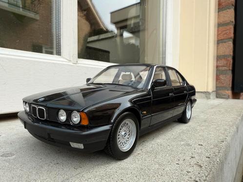 1:18 BMW (E34) 5-serie 535i zwart 1988 Minichamps / JJTOP, Hobby en Vrije tijd, Modelauto's | 1:18, Zo goed als nieuw, Auto, MiniChamps