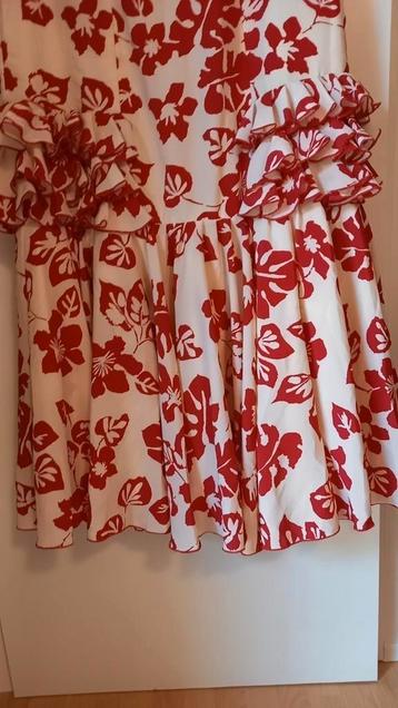 echte Spaanse jurk met omslagdoek uit Sevilla. beschikbaar voor biedingen