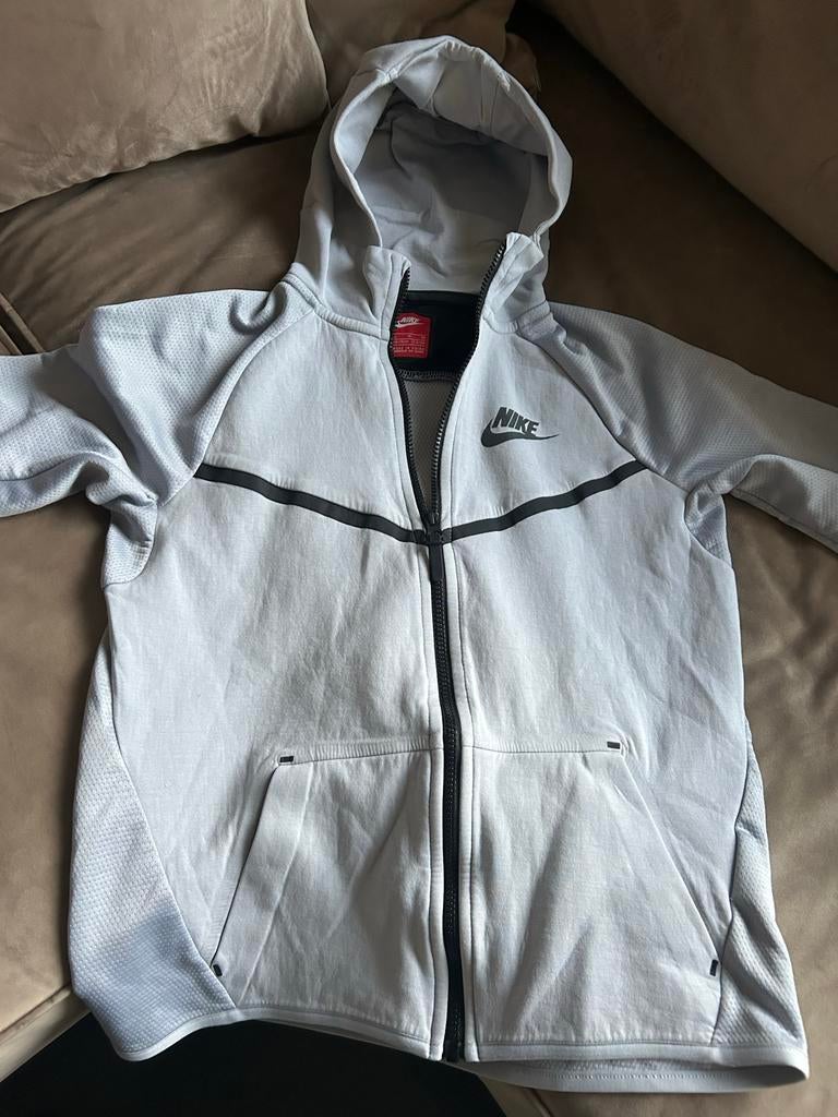 Nike Sportvest - Perfect voor training!, Ophalen of Verzenden, Zo goed als nieuw, Maat 48/50 (M), Grijs