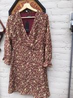 Jurkje m nieuw bruin bloemen motief, Kleding | Dames, Jurken, Ophalen of Verzenden, Zo goed als nieuw, Bruin, Boven de knie