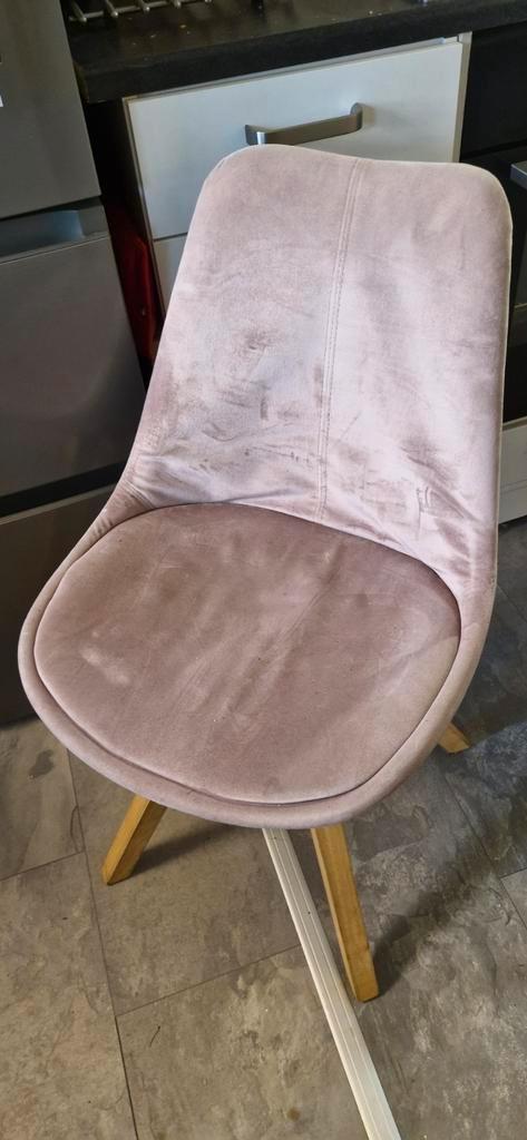 Set van 4 roze eetkamerstoelen, Huis en Inrichting, Stoelen, Gebruikt, Vier, Stof, Overige kleuren, Ophalen