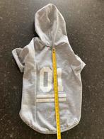 Honden hoodie kleur grijs lengte 28 cm, Dieren en Toebehoren, Ophalen of Verzenden, Zo goed als nieuw, Hondenshirt