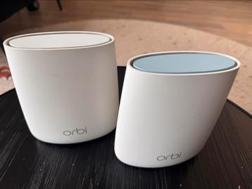 Orbi Router RBR20 + Orbi Satellite RBS20 beschikbaar voor biedingen