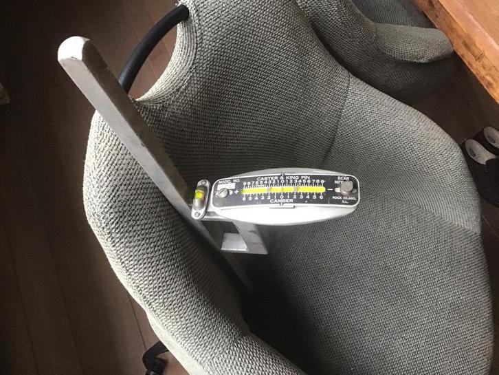 Bear Uitlijnhulpstuk Caster & King Pin - Model 21 T, Auto diversen, Autogereedschap, Gebruikt, Ophalen of Verzenden