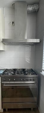 Oven fornuis 80cm met afzuigkap 80cm van het merk smeg, Witgoed en Apparatuur, Fornuizen, 60 cm of meer, Ophalen of Verzenden