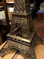 Tafellamp Eichholtz Eiffel in brons antiek koper Eiffeltoren, Huis en Inrichting, Lampen | Tafellampen, Ophalen, Eichholtz, Nieuw