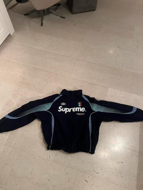 Supreme Umbro Jacket Blauw, Watersport en Boten, Watersportkleding, Zo goed als nieuw, Wetsuit, Ophalen of Verzenden