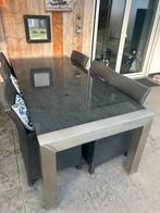 Natuurstenen tuintafel met 6 stoelen, Tuin en Terras, Tuinsets en Loungesets, Ophalen, Zo goed als nieuw, Overige materialen
