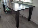 Zwarte, houten eettafel. Erg stevig., Ophalen, Gebruikt, Eikenhout, 50 tot 100 cm