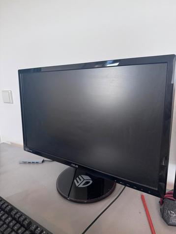 Asus VG248QE - 24 inch gaming monitor (144hz, 1ms) beschikbaar voor biedingen