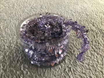 Lila kerstslinger 35mmx7m beschikbaar voor biedingen