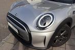 MINI Hatchback Cooper Classic Automaat / LED / Airconditioni, Auto's, Mini, Parkeersensor, Gebruikt, Met garantie (alle), Origineel Nederlands
